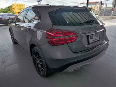 2015 Mercedes-Benz GLA200 - used.thaimotorshow.com