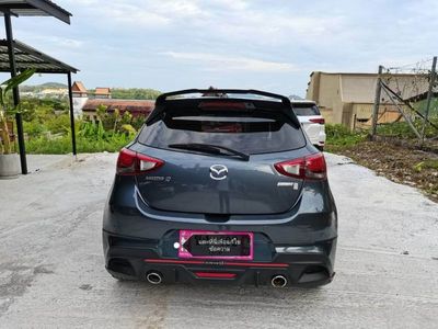 2015 Mazda Mazda2 - used.thaimotorshow.com