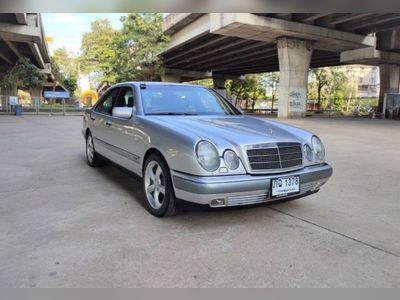 1999 Mercedes-Benz E230 EL - used.thaimotorshow.com