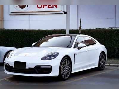 2018 Porsche Panamera 4E Hybrid - used.thaimotorshow.com