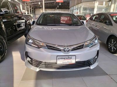 2018 Toyota Corolla Altis 1.8 E Sport - used.thaimotorshow.com