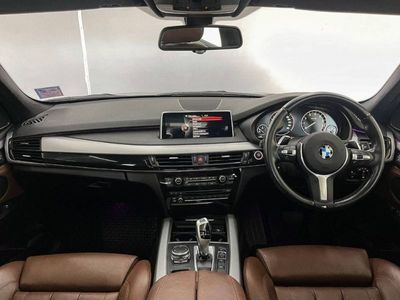 2017 BMW X5 F15 xDrive 40e - used.thaimotorshow.com