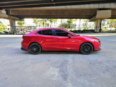 2015 Mazda 3 2.0 - used.thaimotorshow.com