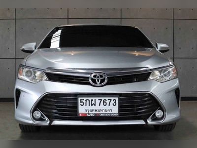 2016 Toyota Camry 2.0 G - used.thaimotorshow.com