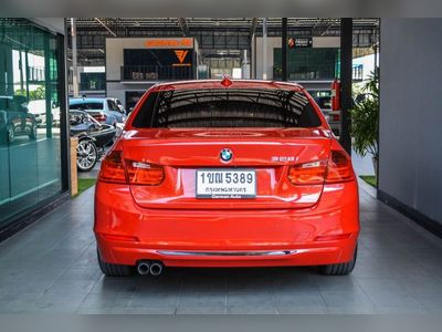 2013 BMW 328i - used.thaimotorshow.com