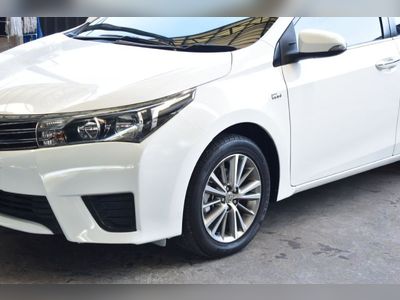 2016 Toyota Corolla Altis - used.thaimotorshow.com