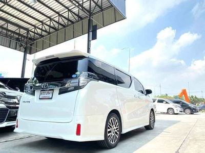 2015 Toyota Vellfire 2.5ZG - used.thaimotorshow.com