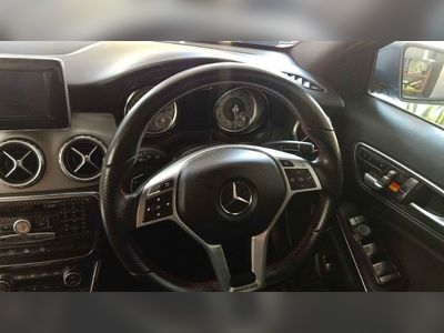 2017 Mercedes-Benz GLA250 AMG - used.thaimotorshow.com