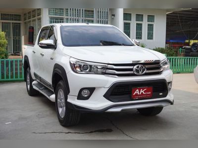 2017 TOYOTA HILUX REVO DOUBLE CAB 2.4 E Prerunner A/T - used.thaimotorshow.com