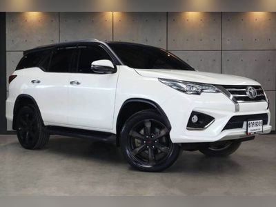 2017 Toyota Fortuner 2.8 TRD Sportino - used.thaimotorshow.com