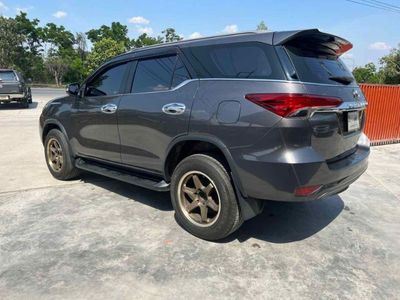 2015 Toyota Fortuner 2.4 - used.thaimotorshow.com