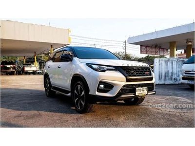 2019 Toyota Fortuner 2.8 TRD sportivo 4WD - used.thaimotorshow.com