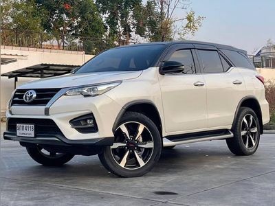 2019 Toyota Fortuner 2.8 TRD Sportivo - used.thaimotorshow.com