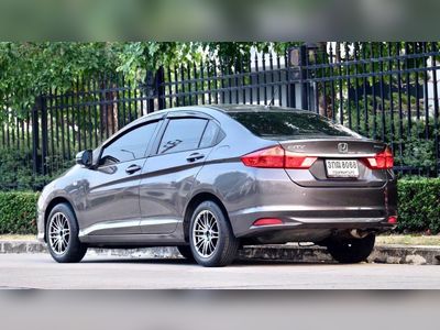 2014 Honda City 1.5 S - used.thaimotorshow.com