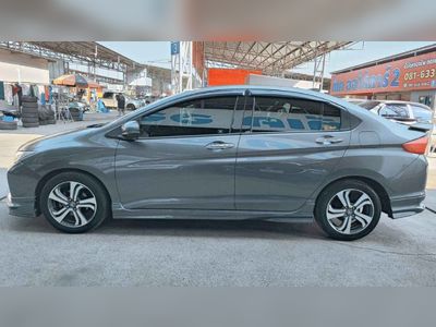 2015 Honda City 1.5 SV - used.thaimotorshow.com