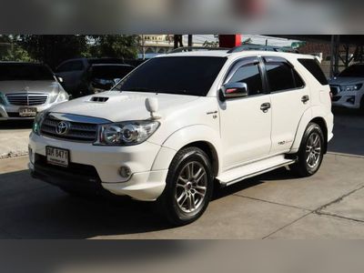 2009 Toyota Fortuner 3.0 TRD 4WD - used.thaimotorshow.com