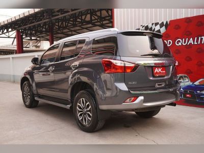 2018 ISUZU MU-X 1.9 DA DVD 2WD A/T - used.thaimotorshow.com