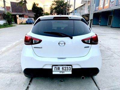 2016 Mazda Mazda2 - used.thaimotorshow.com