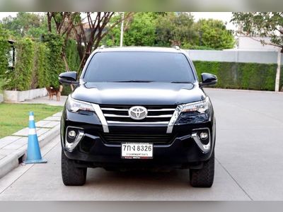 2017 Toyota Fortuner 2.4 AT 4WD - used.thaimotorshow.com