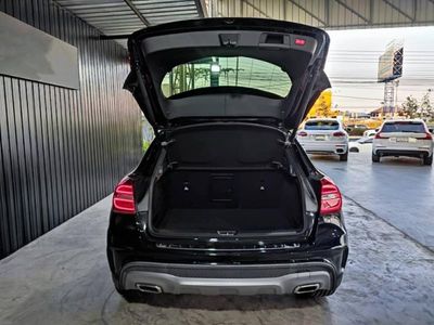 2016 Mercedes-Benz GLA250 - used.thaimotorshow.com