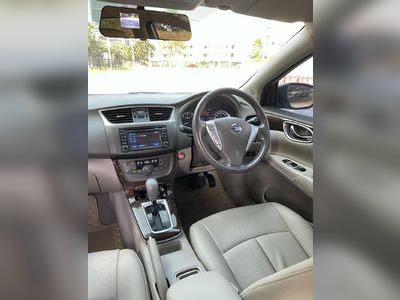 2015 Nissan Sylphy - used.thaimotorshow.com