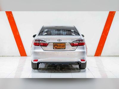 2016 Toyota Camry 2.0 G - used.thaimotorshow.com