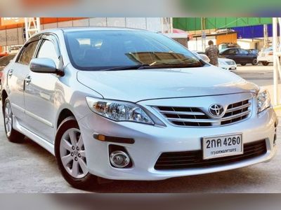 2013 Toyota Altis 1.6 E - used.thaimotorshow.com