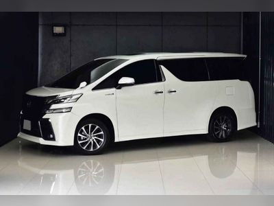 2015 Toyota Vellfire 2.5 - used.thaimotorshow.com