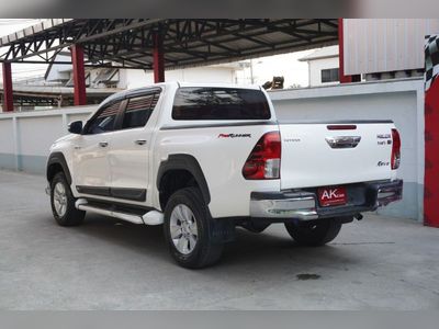 2017 TOYOTA HILUX REVO DOUBLE CAB 2.4 E Prerunner A/T - used.thaimotorshow.com