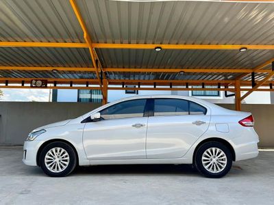 2016 Suzuki Ciaz 1.2 GLX - used.thaimotorshow.com