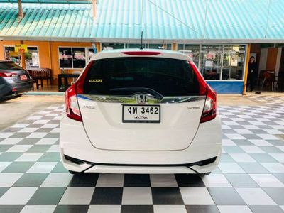 2017 Honda Jazz 1.5 V - used.thaimotorshow.com