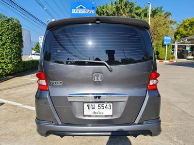 2010 Honda  Freed - used.thaimotorshow.com