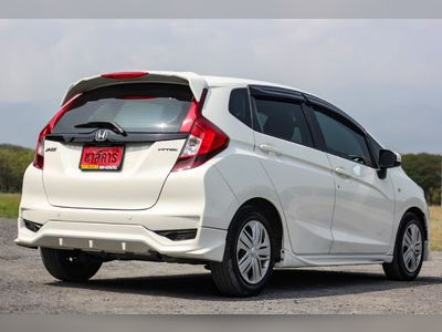 2019 Honda Jazz  GK 1.5 S - used.thaimotorshow.com