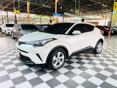 2018 Toyota C-HR 1.8 HYBRID MID - used.thaimotorshow.com