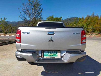 2016 Mitsubishi Triton Plus 2.4L Mega Cab - used.thaimotorshow.com