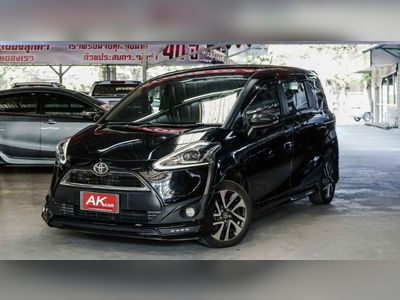 2018 Toyota Sienta 1.5 V - used.thaimotorshow.com