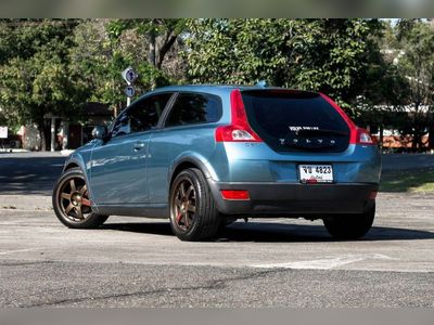 2010  VOLVO C30 1.8F - used.thaimotorshow.com