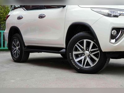 2016 Toyota Fortuner  2.8 V - used.thaimotorshow.com