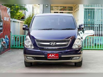 2011 Hyundai H-1 2.5 - used.thaimotorshow.com