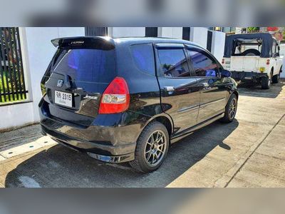 2005 Honda Jazz - used.thaimotorshow.com