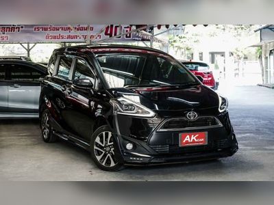 2018 Toyota Sienta 1.5 V - used.thaimotorshow.com