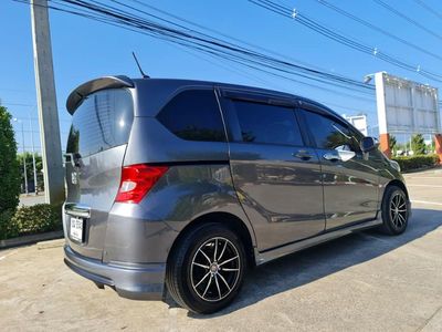 2010 Honda  Freed - used.thaimotorshow.com