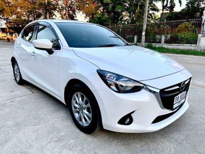 2016 Mazda Mazda2 Skyactiv High Connect - used.thaimotorshow.com