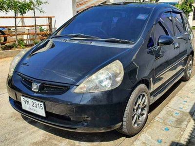 2005 Honda Jazz - used.thaimotorshow.com