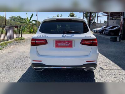 2017 Mercedes-Benz GLC 250 AMG - used.thaimotorshow.com