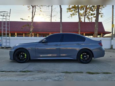 2015 BMW 320i m sport - used.thaimotorshow.com