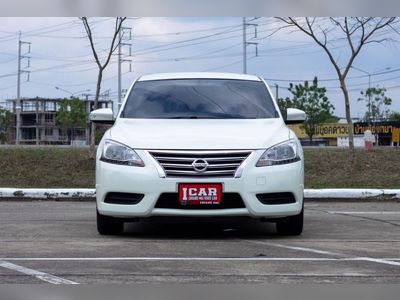 2013 Nissan Sylphy 1.6 E - used.thaimotorshow.com