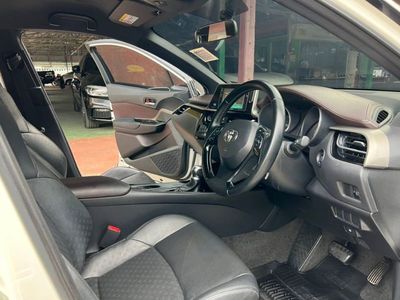 2019 Toyota C-HR 1.8 - used.thaimotorshow.com