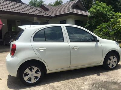 2015 Nissan March - used.thaimotorshow.com