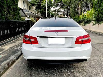 2013 Mercedes-Benz E200 - used.thaimotorshow.com